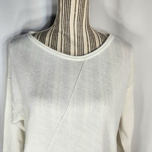 88th & Madison White 3/4 Sleeve Asymmetrical Hem Sweater Size Medium